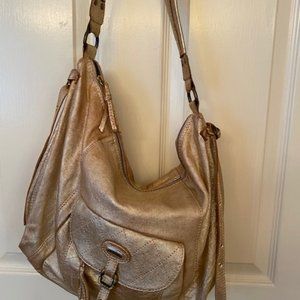 Buggiani Leather Shoulder Bag color: Chamgagne